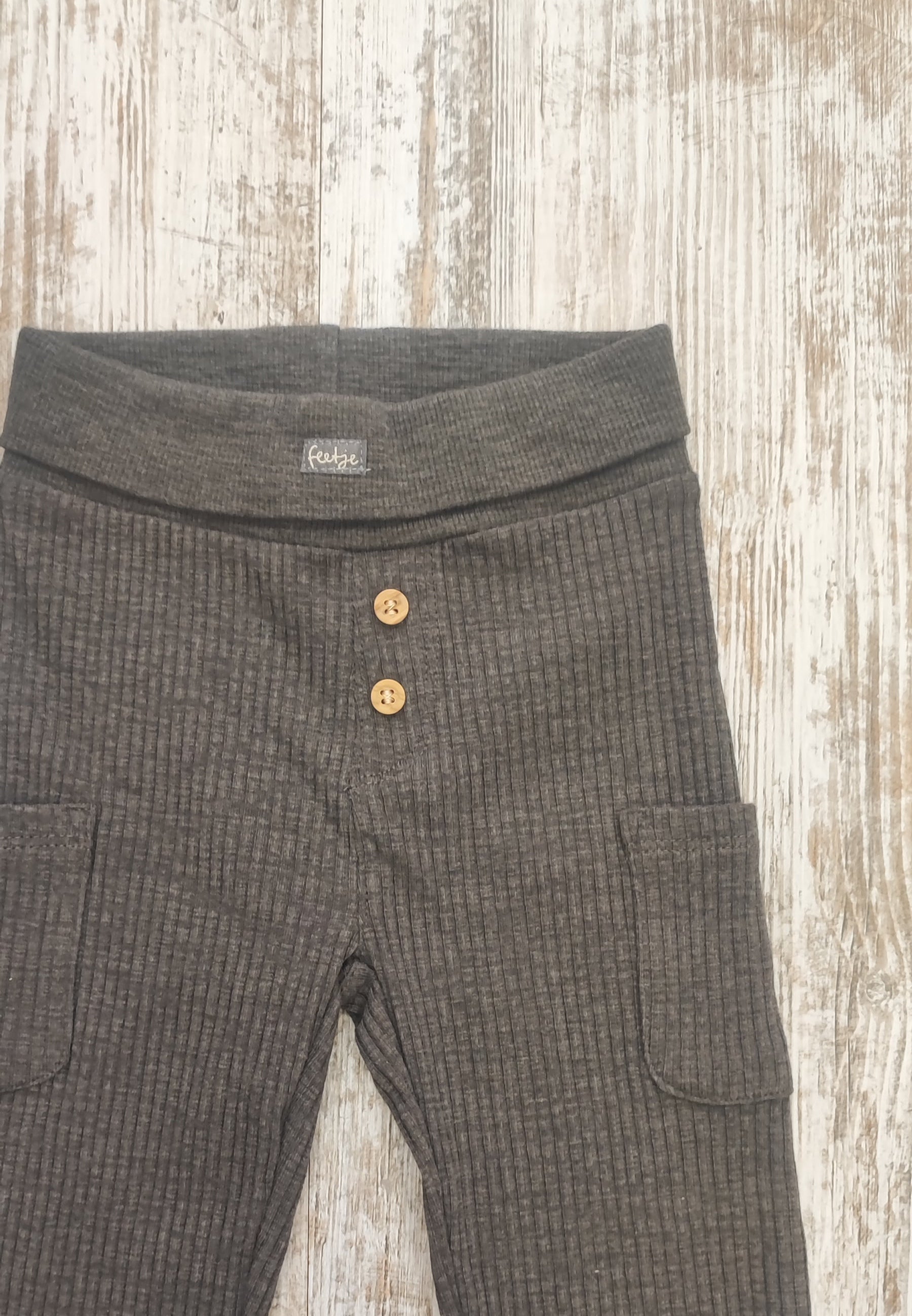 Pantalón canalé Rawrsome