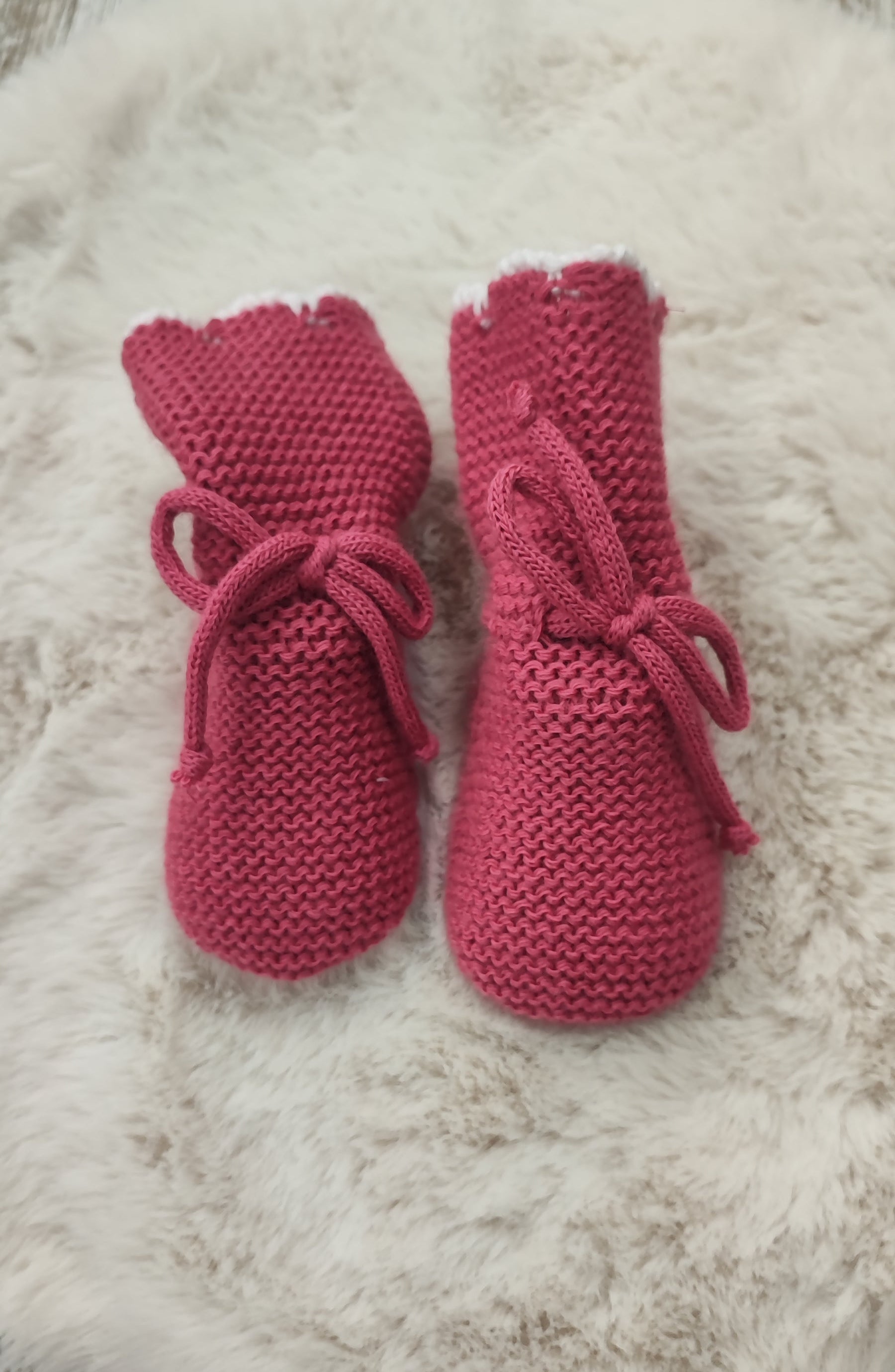 Conjunto pololo capota y botitas.