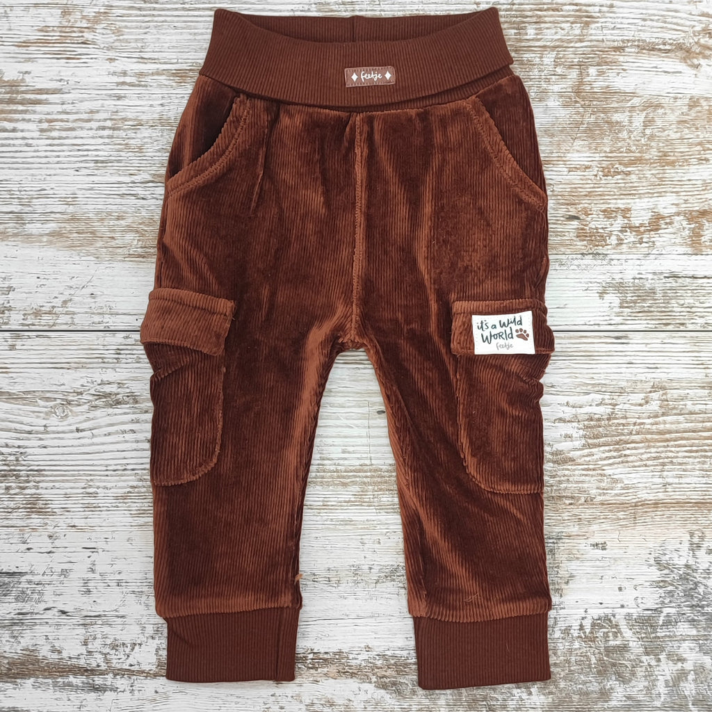 Pantalón canalé Wild World