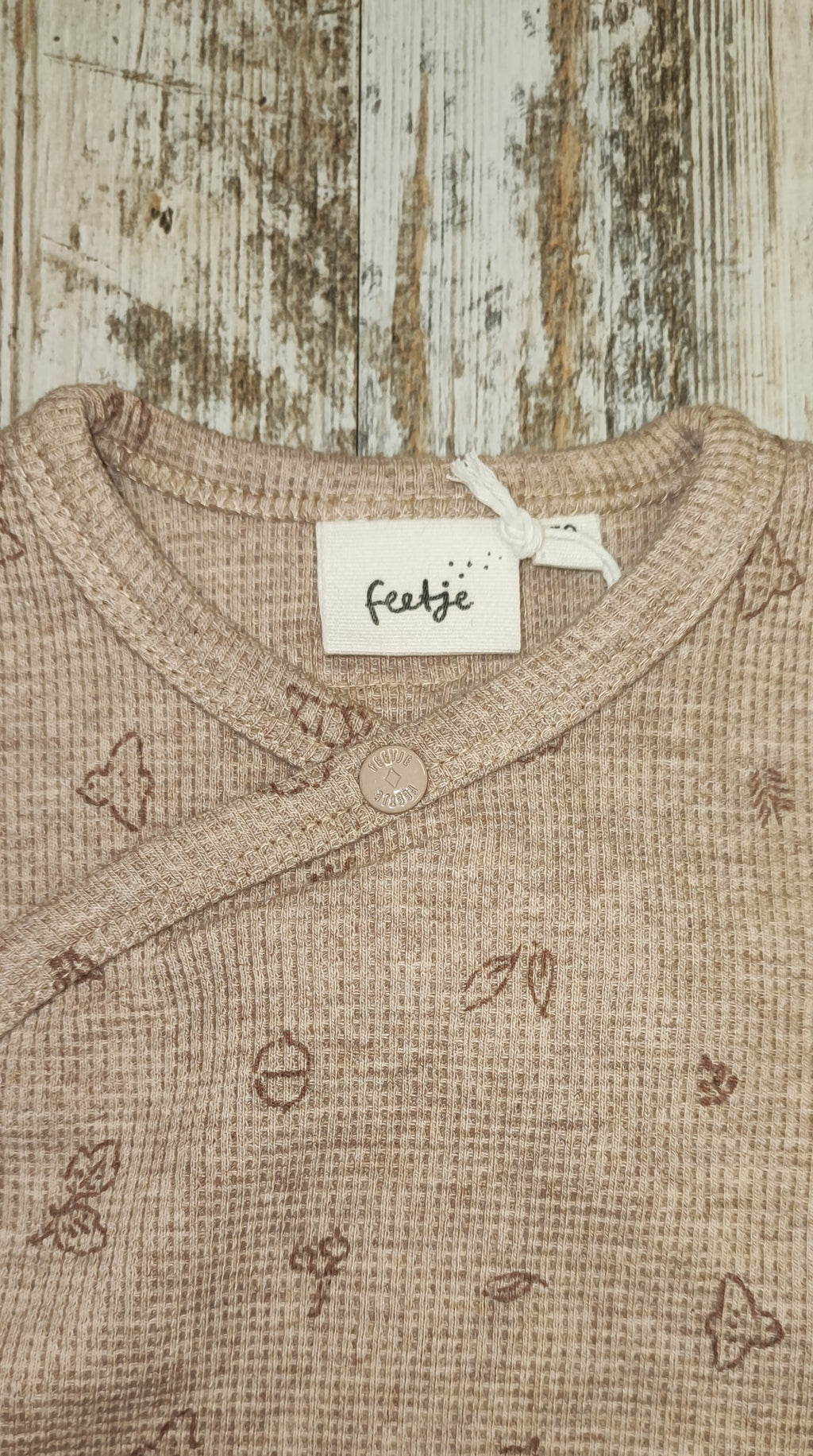 Camiseta cruzada Fall favorites