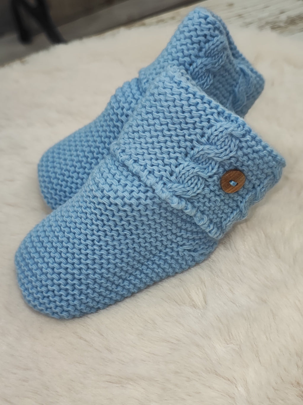 Conjunto pololo, capota y botitas.