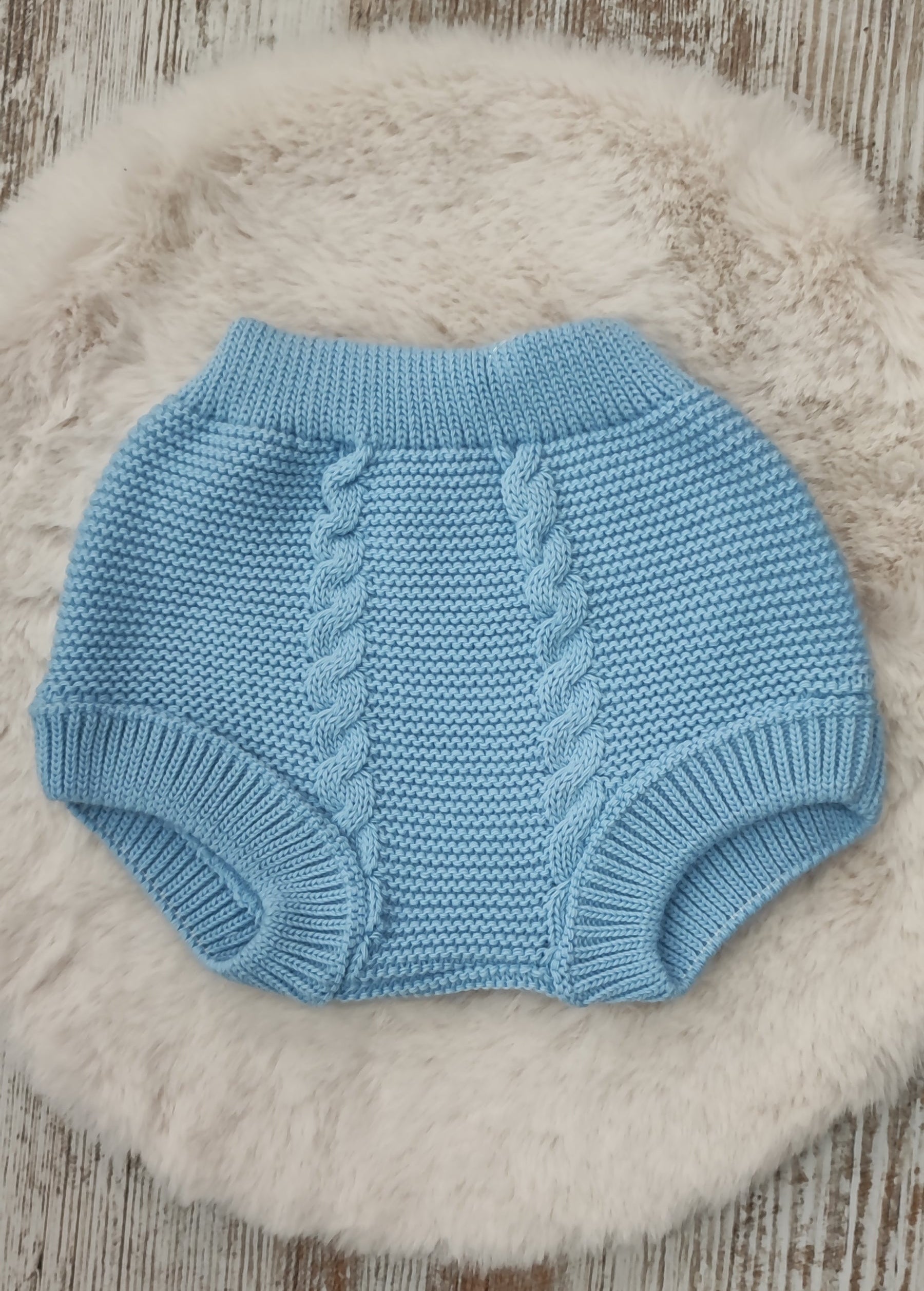 Conjunto pololo, capota y botitas.