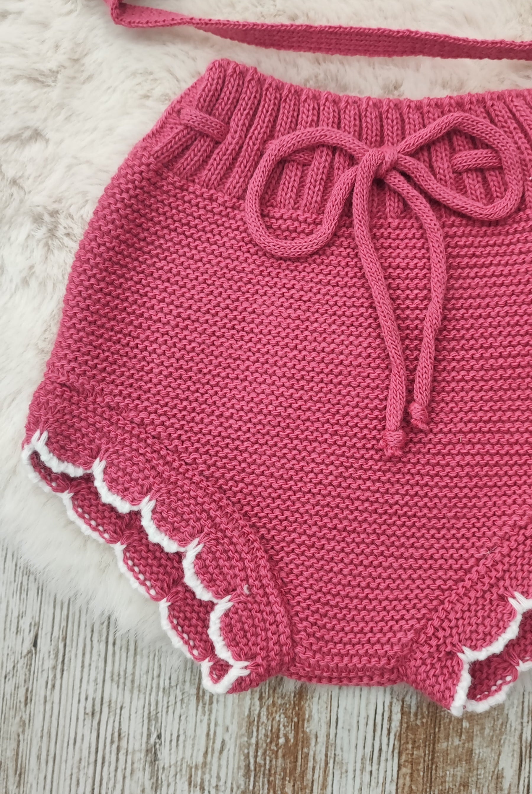 Conjunto pololo capota y botitas.