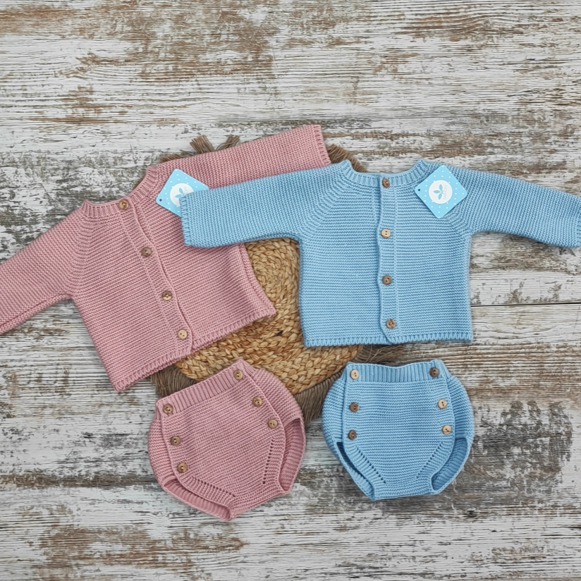 Conjunto chaqueta y pololo