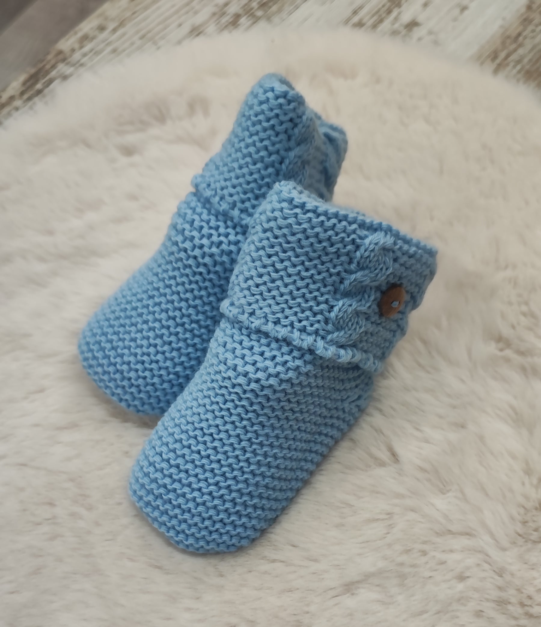 Conjunto pololo, capota y botitas.